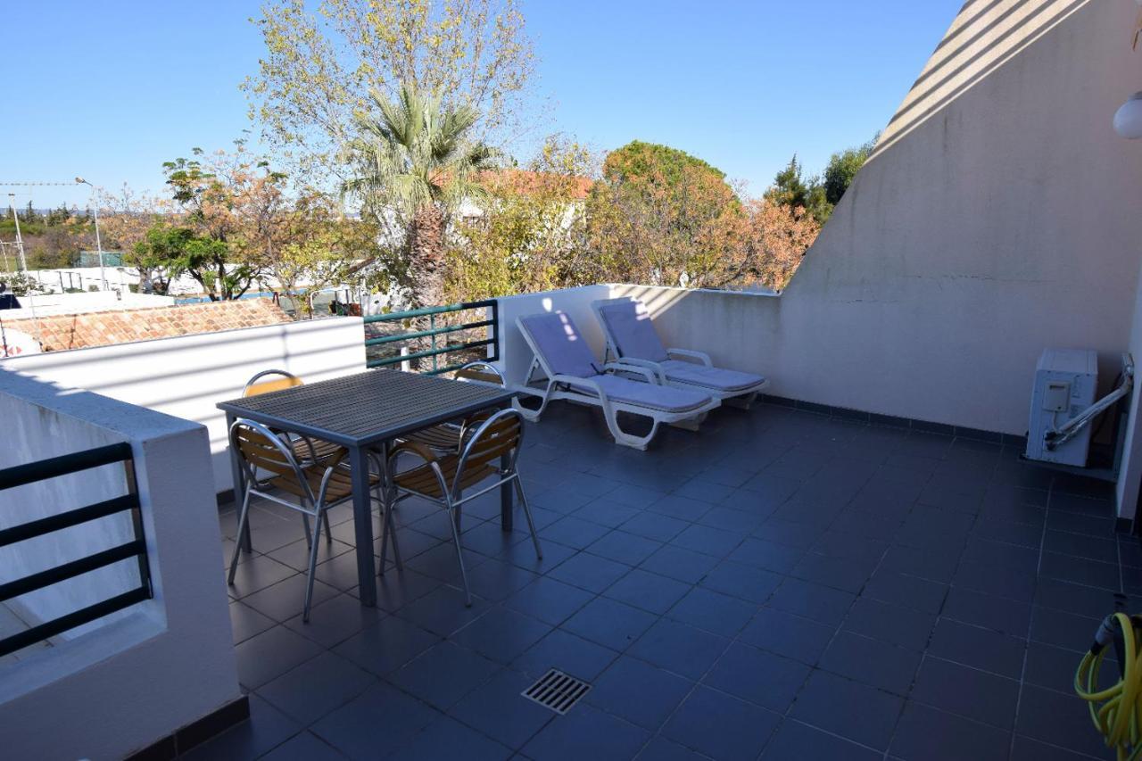 Piscina Apartment Santa Luzia  Kültér fotó